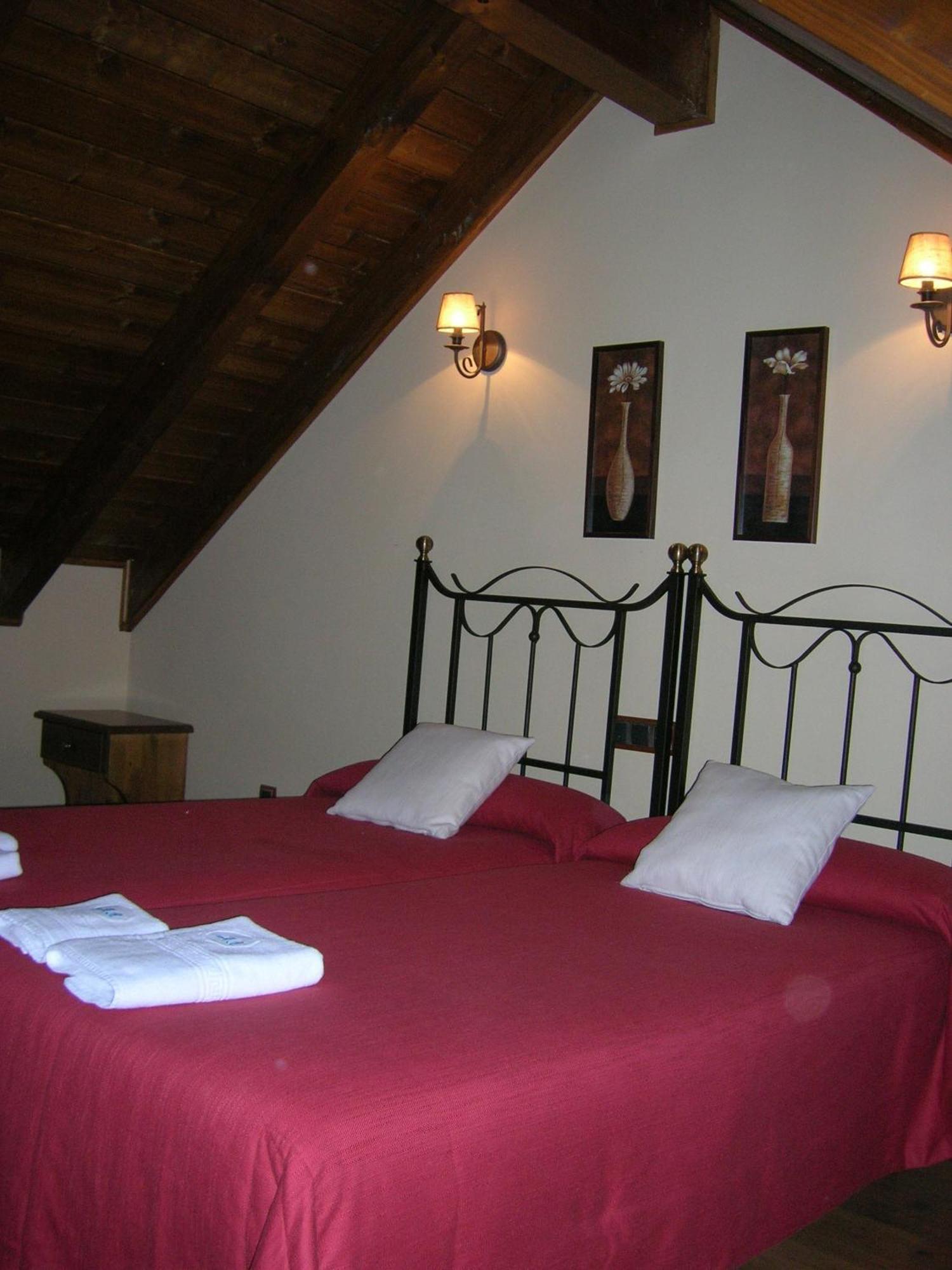 Apartamentos Casa Lavedan Tramacastilla de Tena Exterior photo