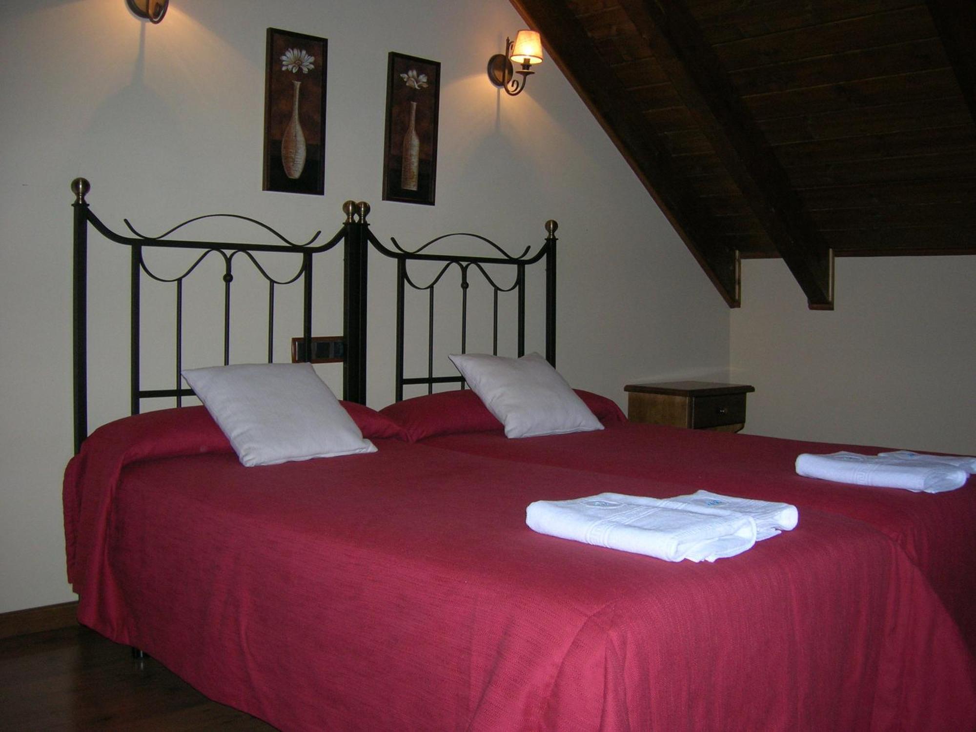 Apartamentos Casa Lavedan Tramacastilla de Tena Exterior photo