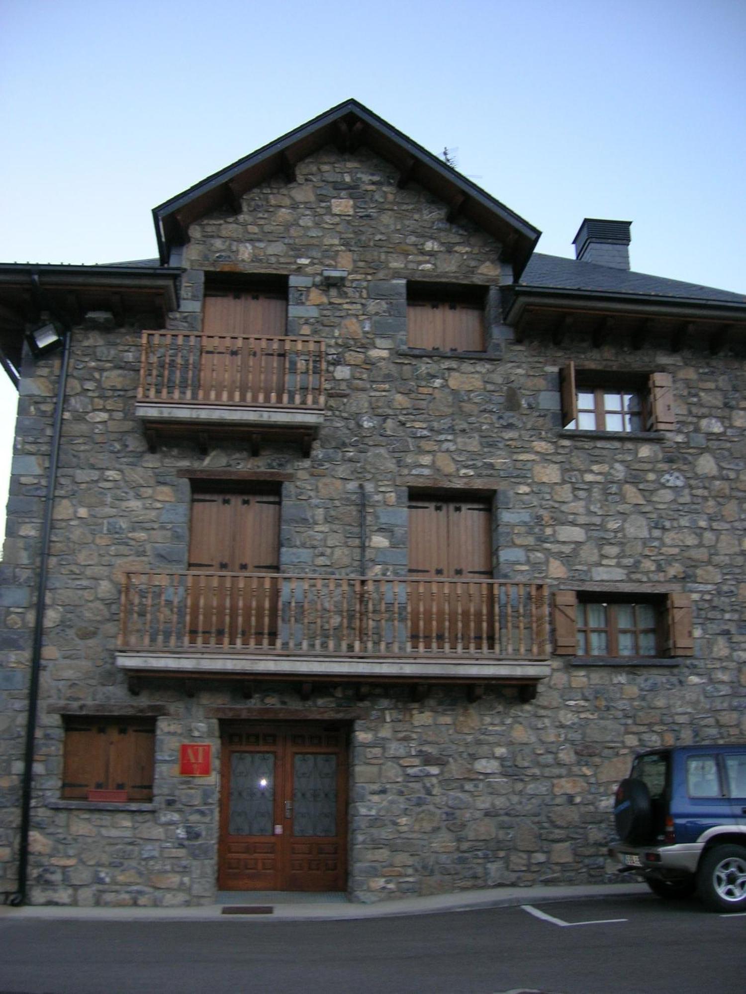 Apartamentos Casa Lavedan Tramacastilla de Tena Exterior photo